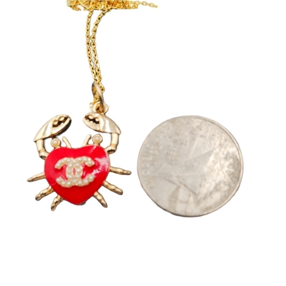 Chanel CC Crab Charn